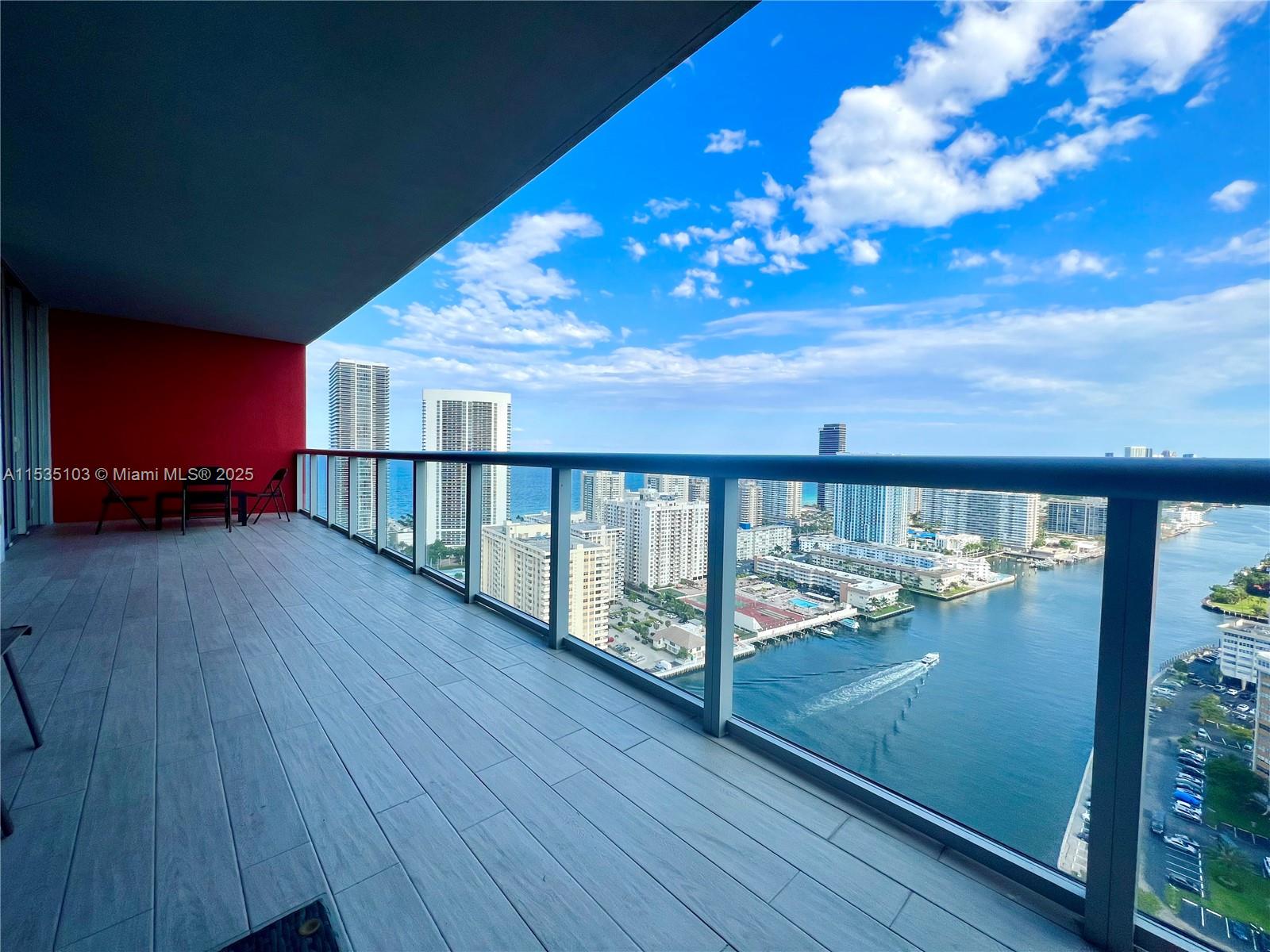 BEACHWALK CONDOMINIUM - Residential