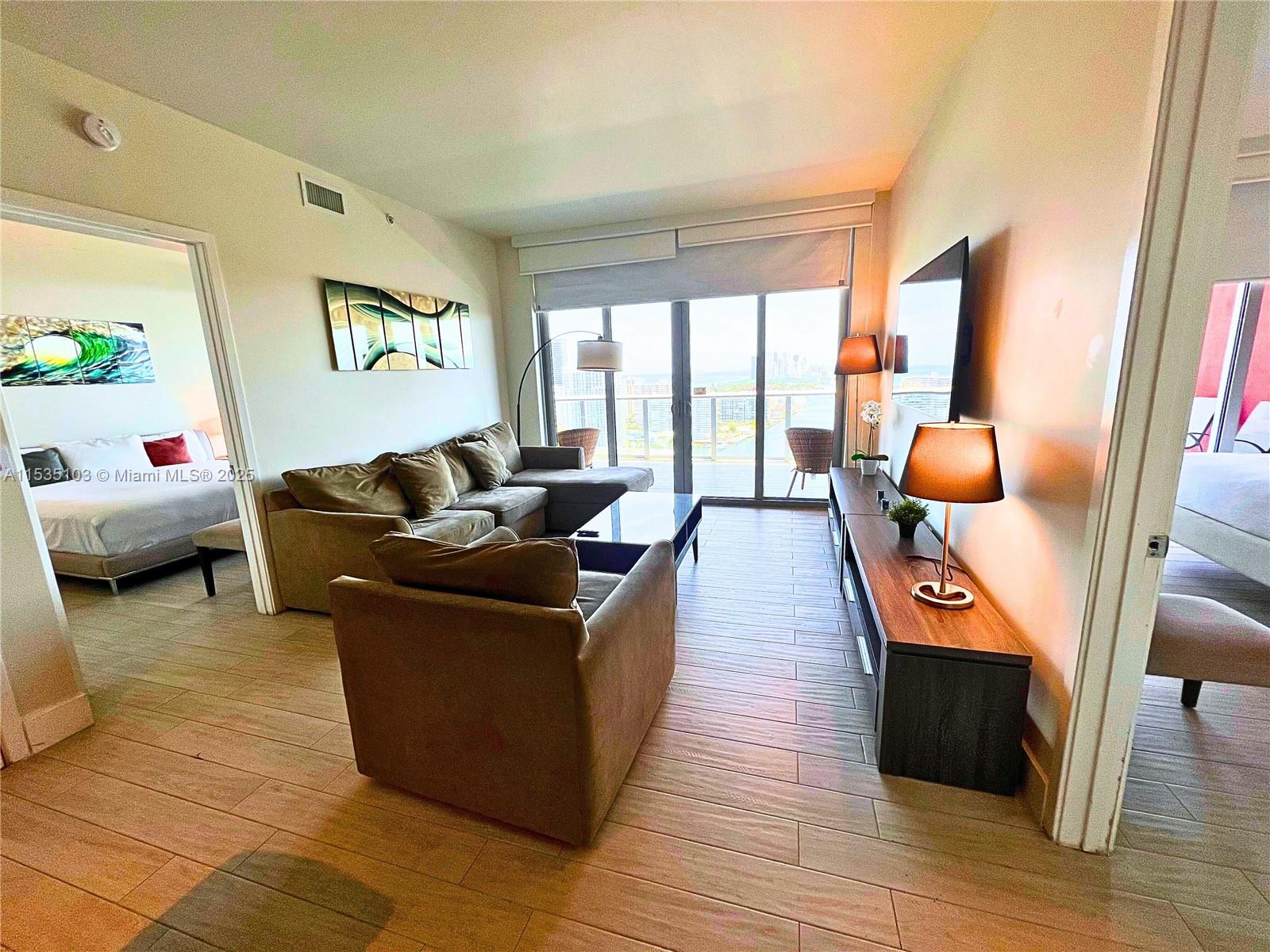 BEACHWALK CONDOMINIUM - Residential