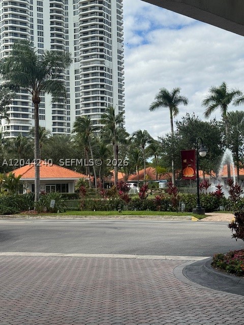 MYSTIC POINTE CONDO NO TH - Residential