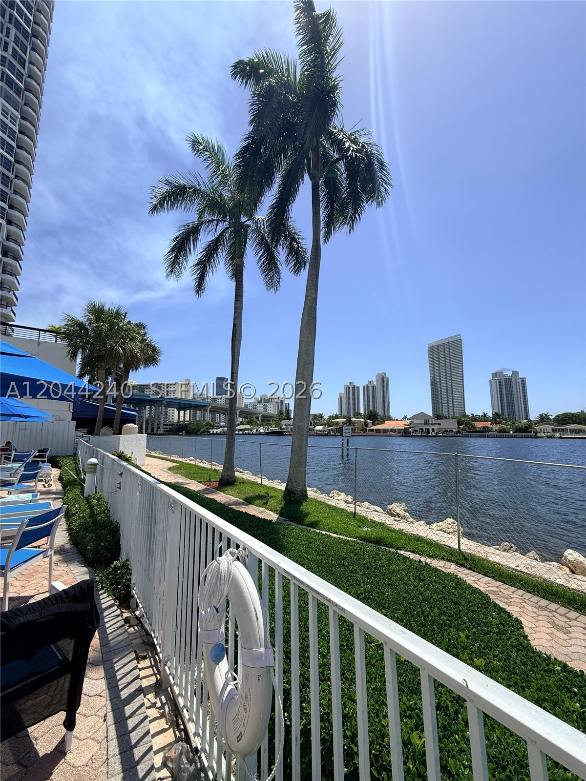 MYSTIC POINTE CONDO NO TH - Residential