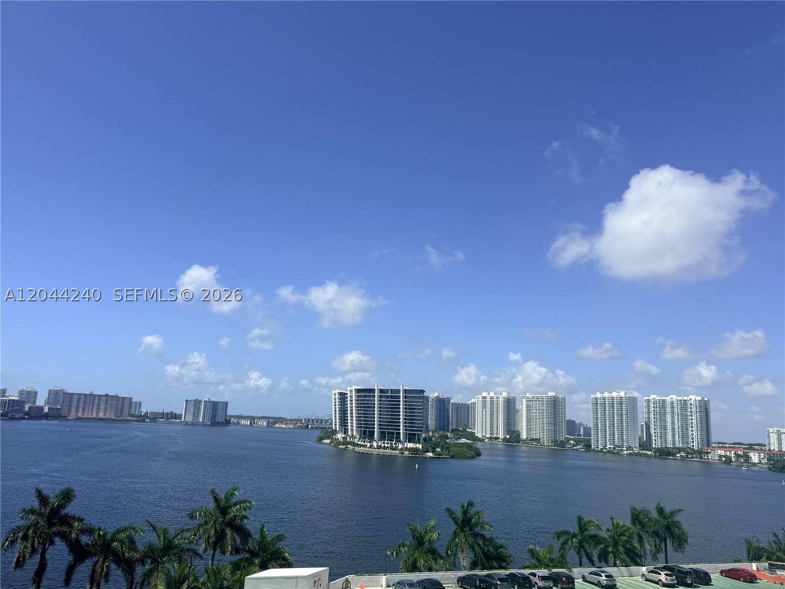 MYSTIC POINTE CONDO NO TH - Residential