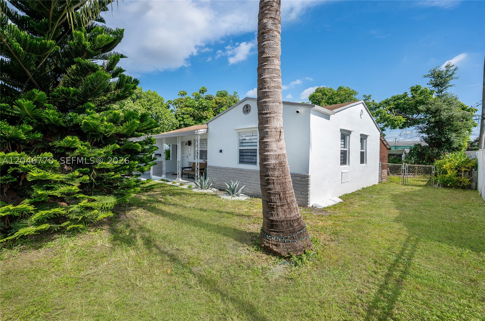 CARTERET HEIGHTS - Residential