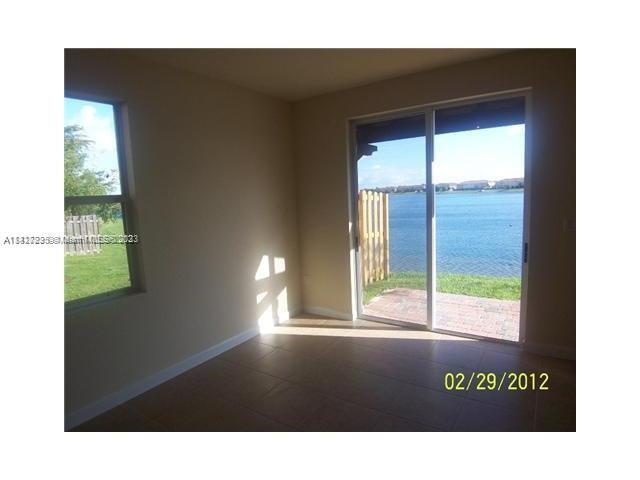 THE SHORES CONDO NO 3 - Residential Lease