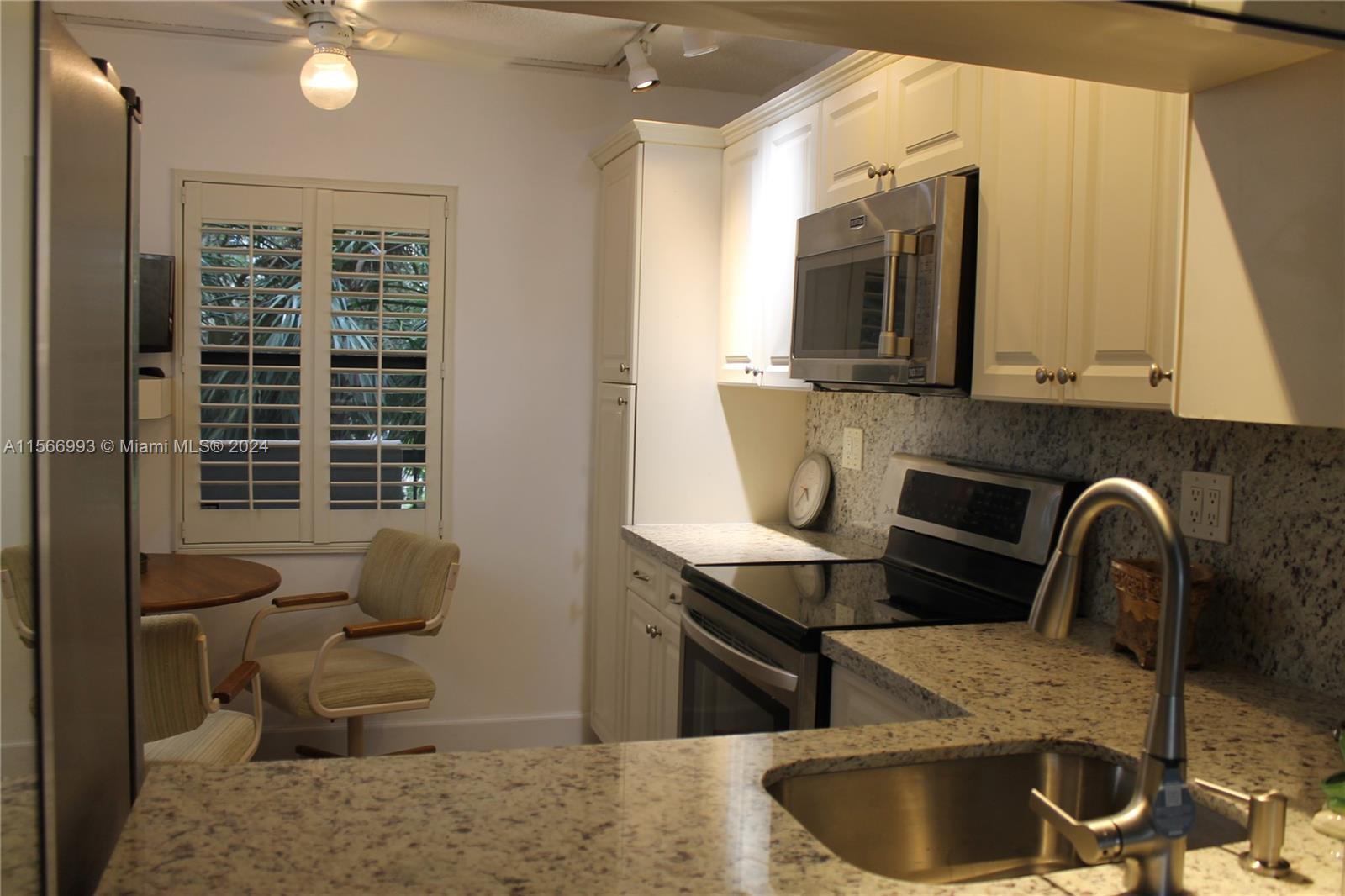 TRADEWINDS B CONDO - Residential