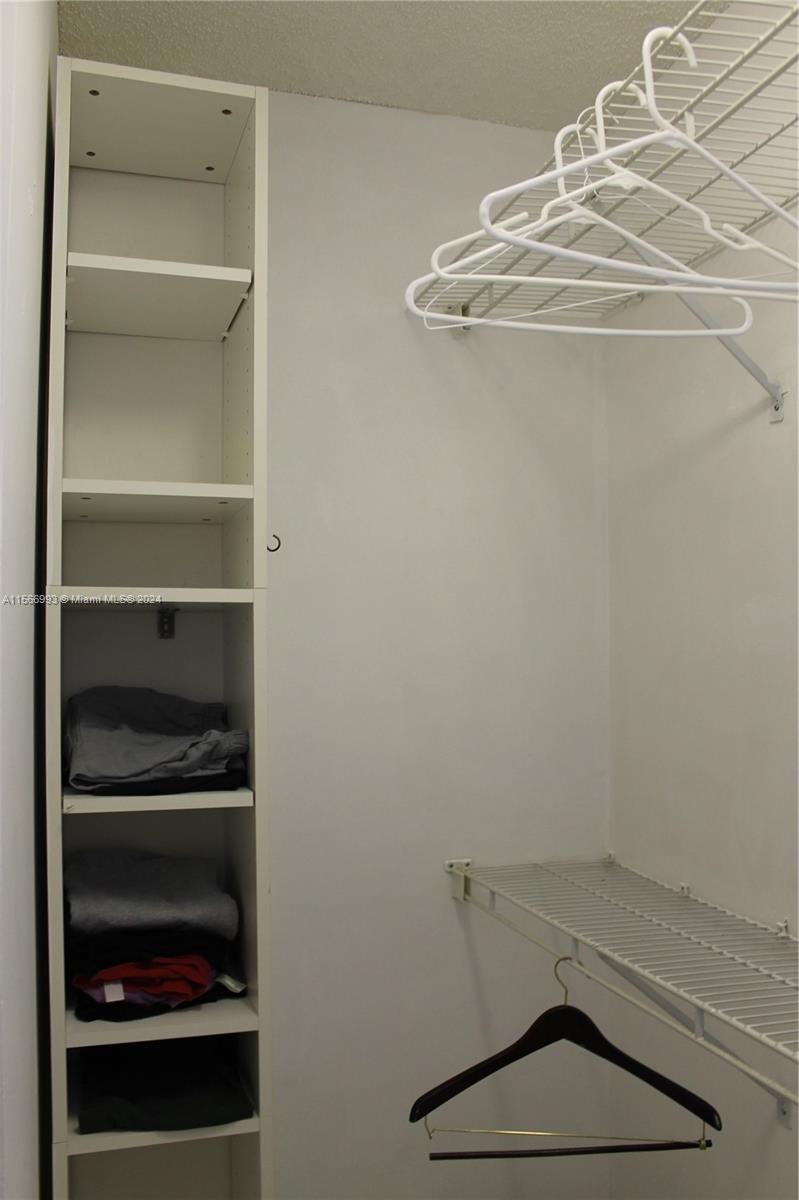 TRADEWINDS B CONDO - Residential