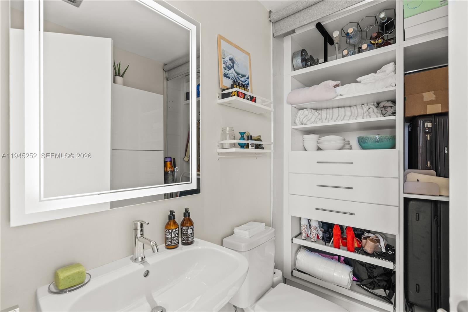 BISCAYNE BEACH CONDO - Residential