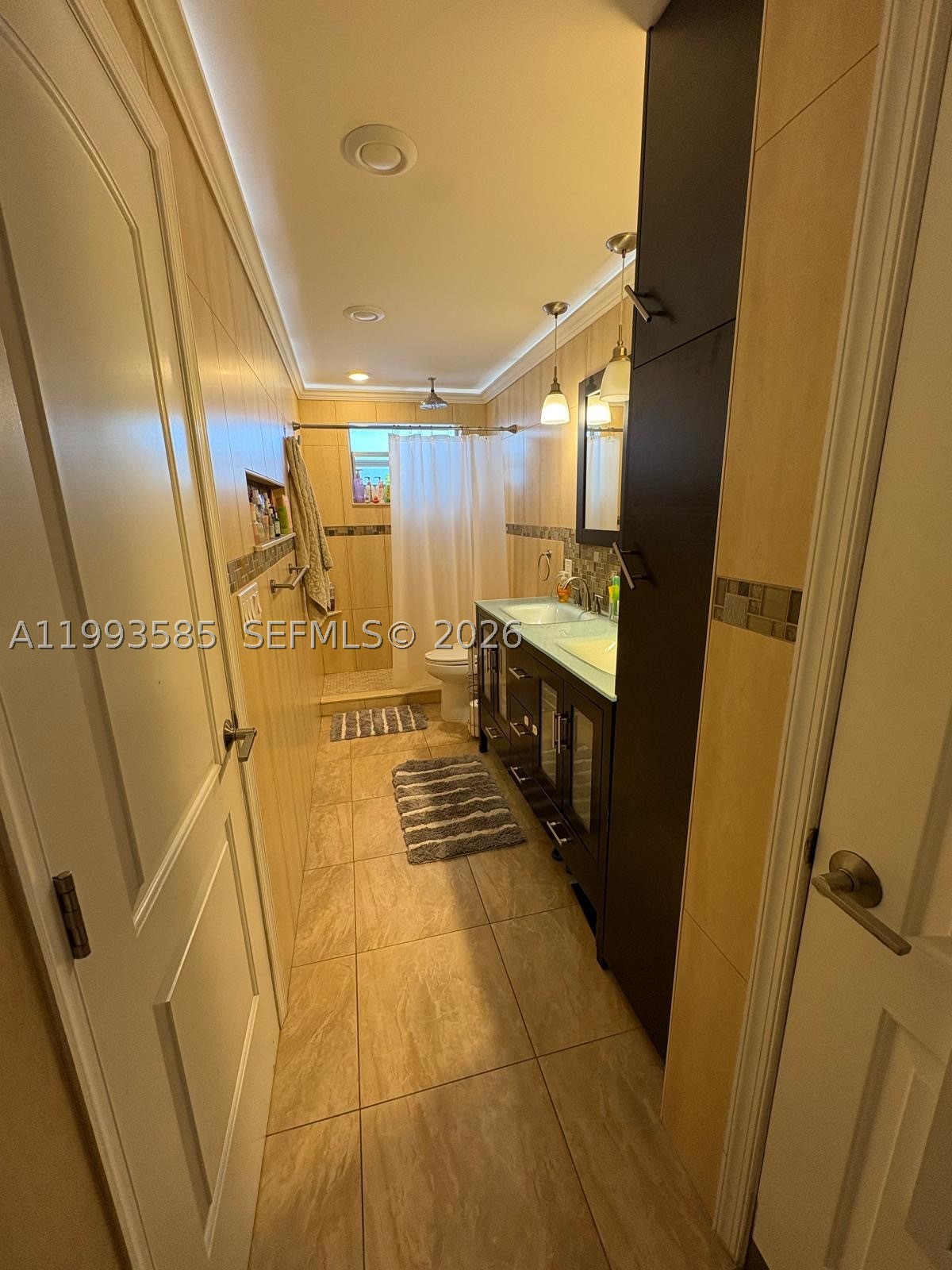 MICHIGAN WEST CONDO - Residential