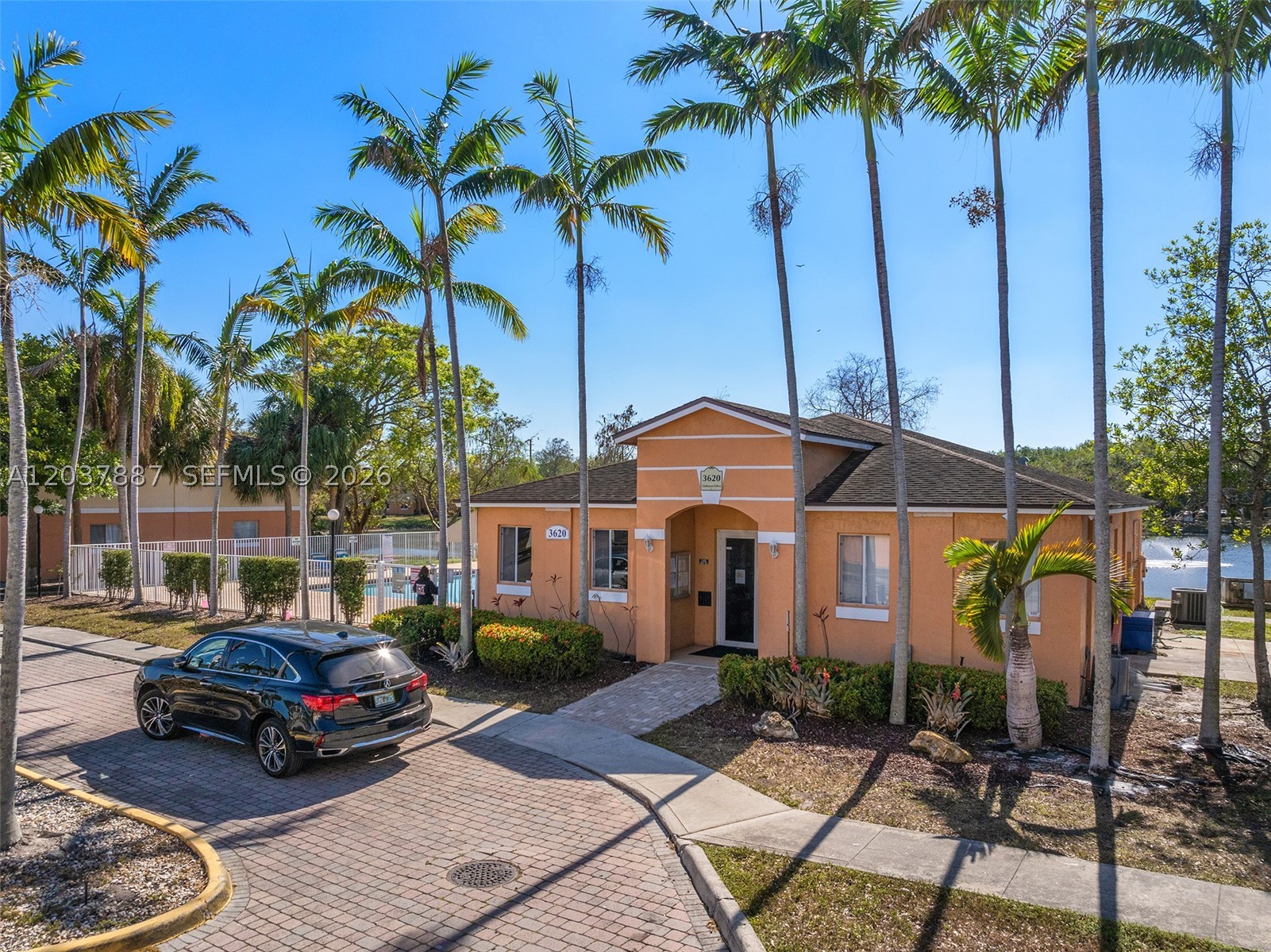 LAKEWOOD AT EMERALD HILLS - Residential