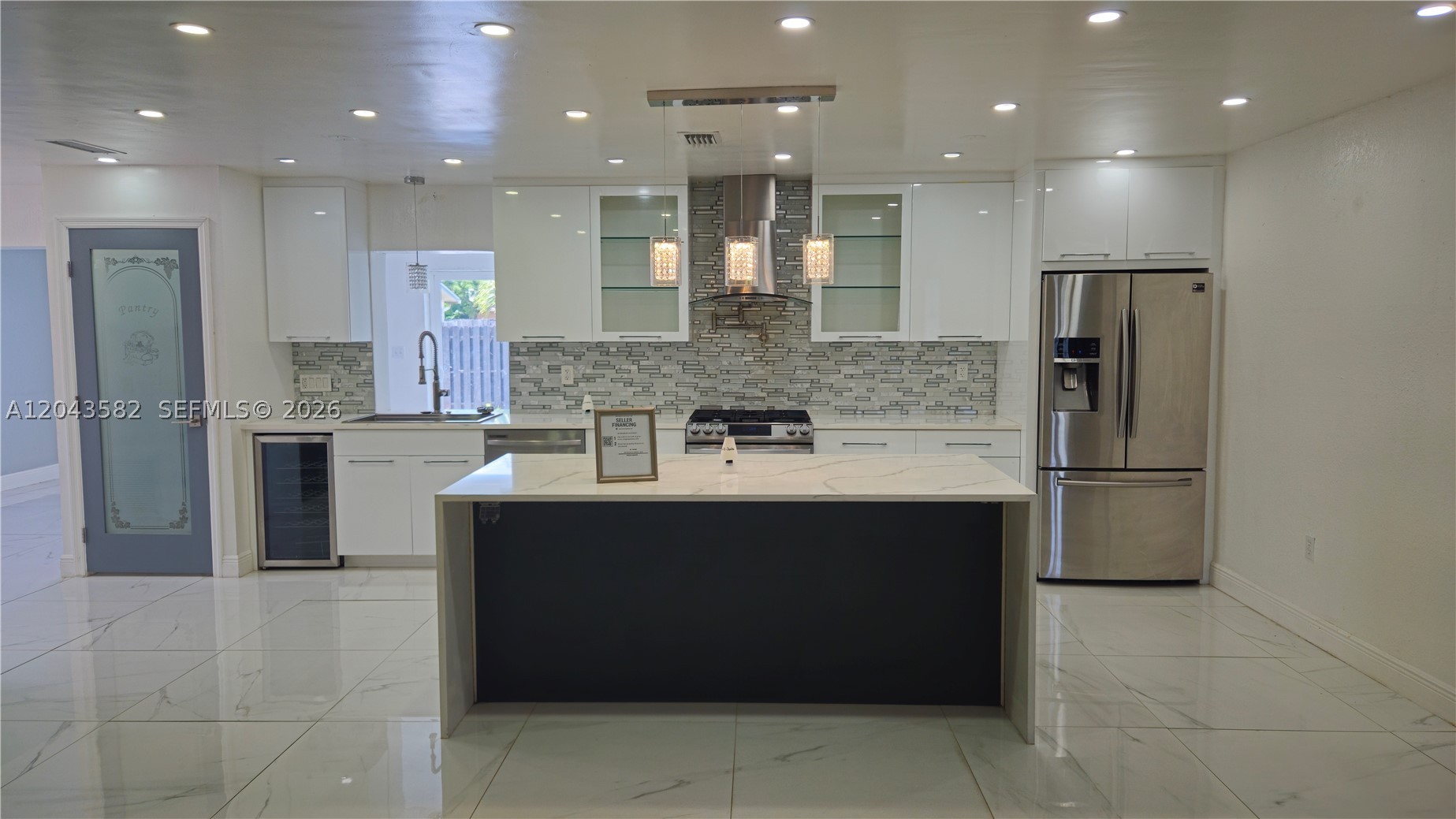 SUNRISE GOLF VILLAGE SEC - Residential