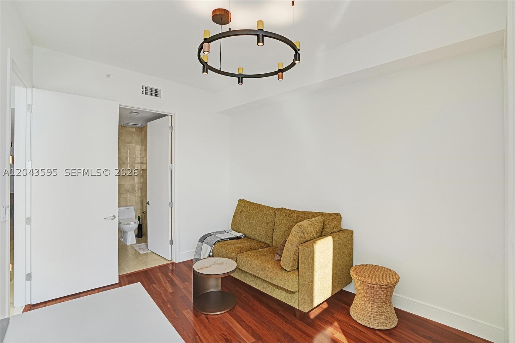 TRUMP PALACE CONDO - Residential