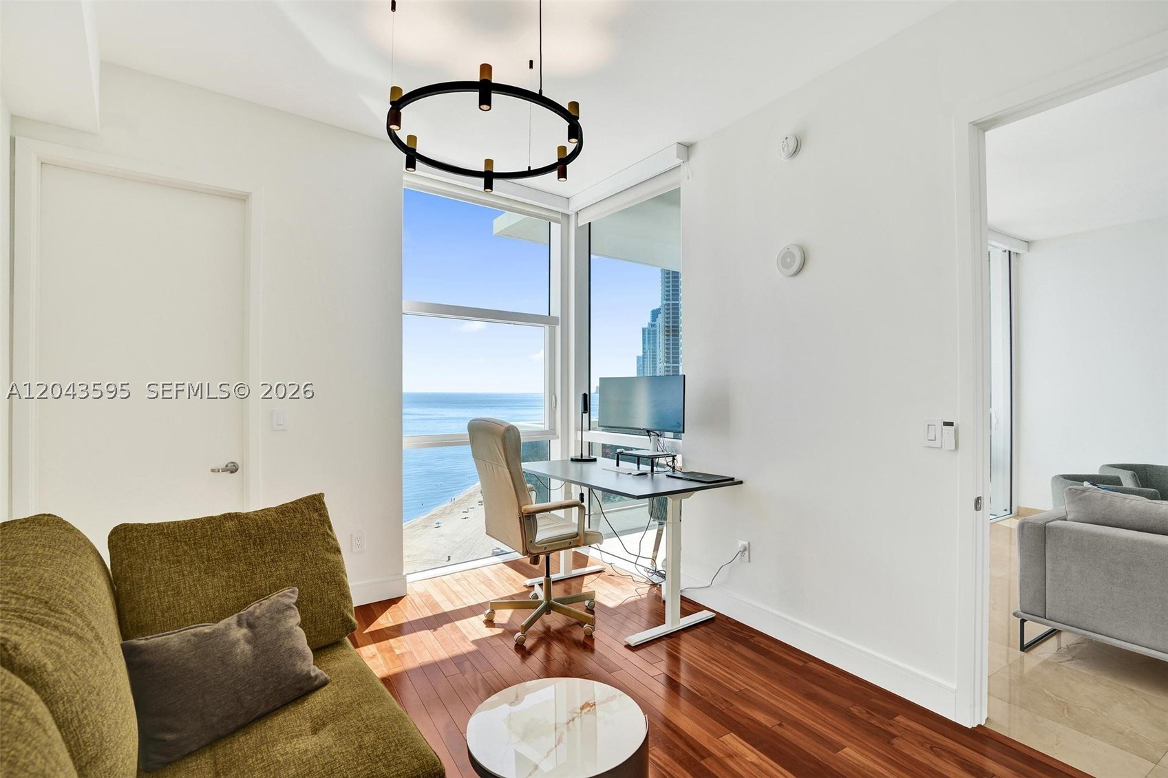 TRUMP PALACE CONDO - Residential