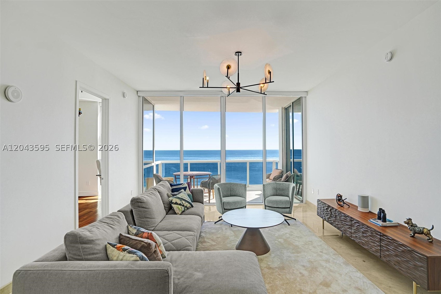 TRUMP PALACE CONDO - Residential