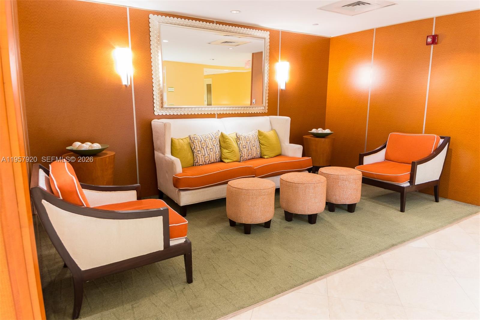 TOSCANO CONDO - Residential