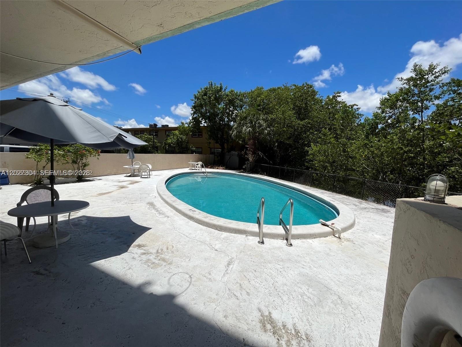 12590 CORONADO TOWERS CON - Residential