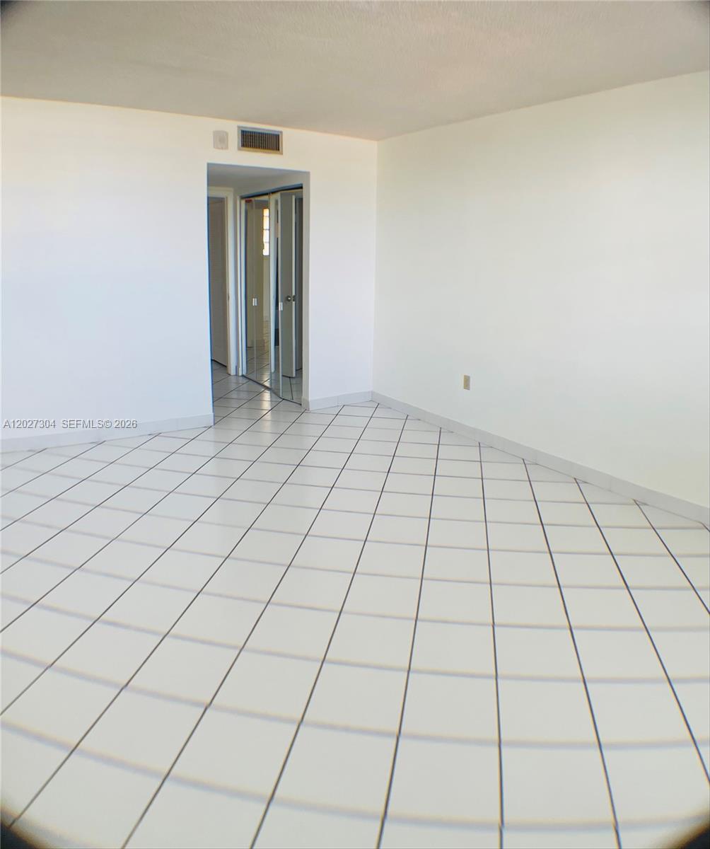 12590 CORONADO TOWERS CON - Residential