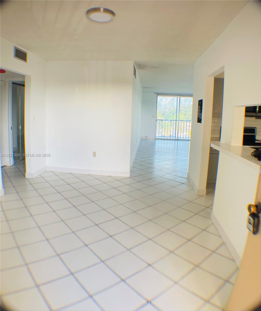 12590 CORONADO TOWERS CON - Residential