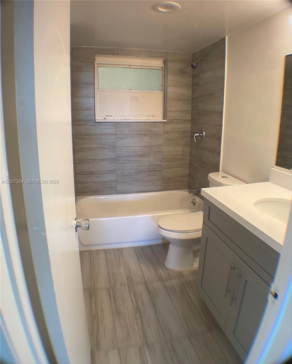 12590 CORONADO TOWERS CON - Residential
