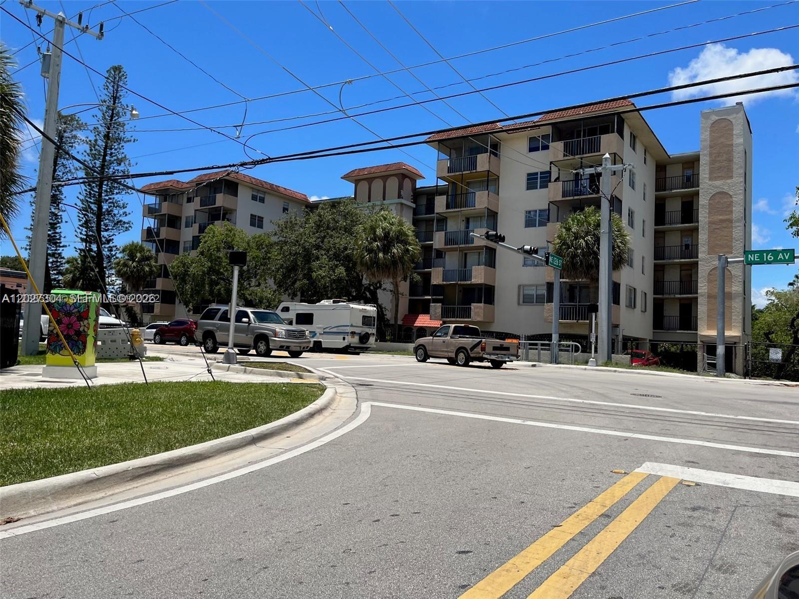 12590 CORONADO TOWERS CON - Residential