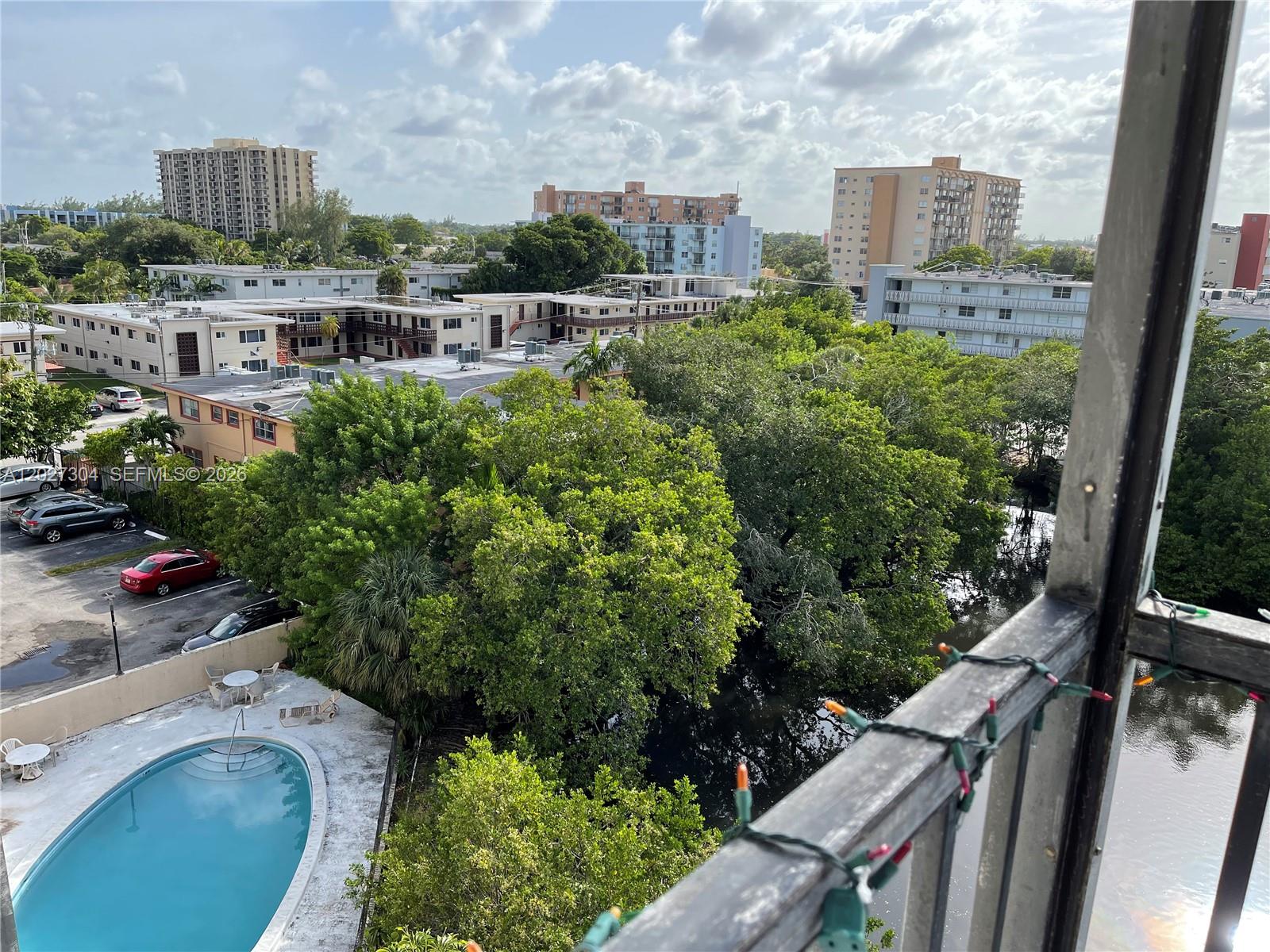 12590 CORONADO TOWERS CON - Residential