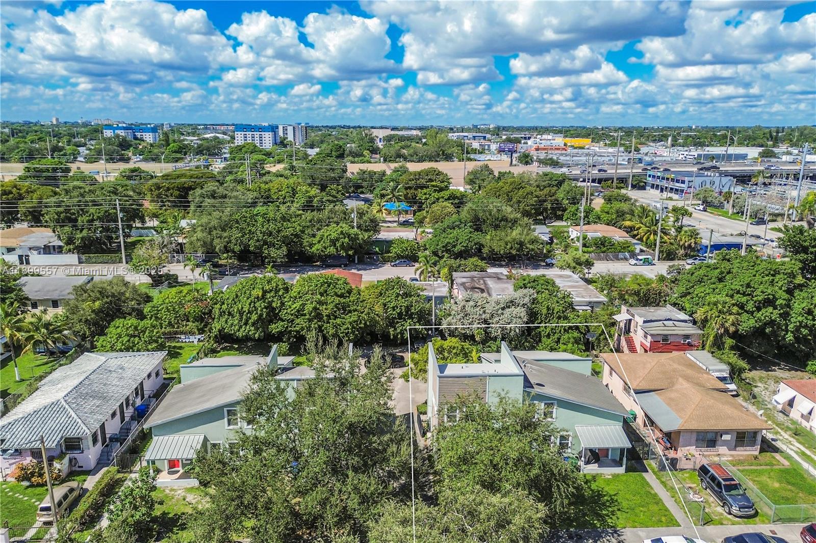 GROVELAND PK - Residential