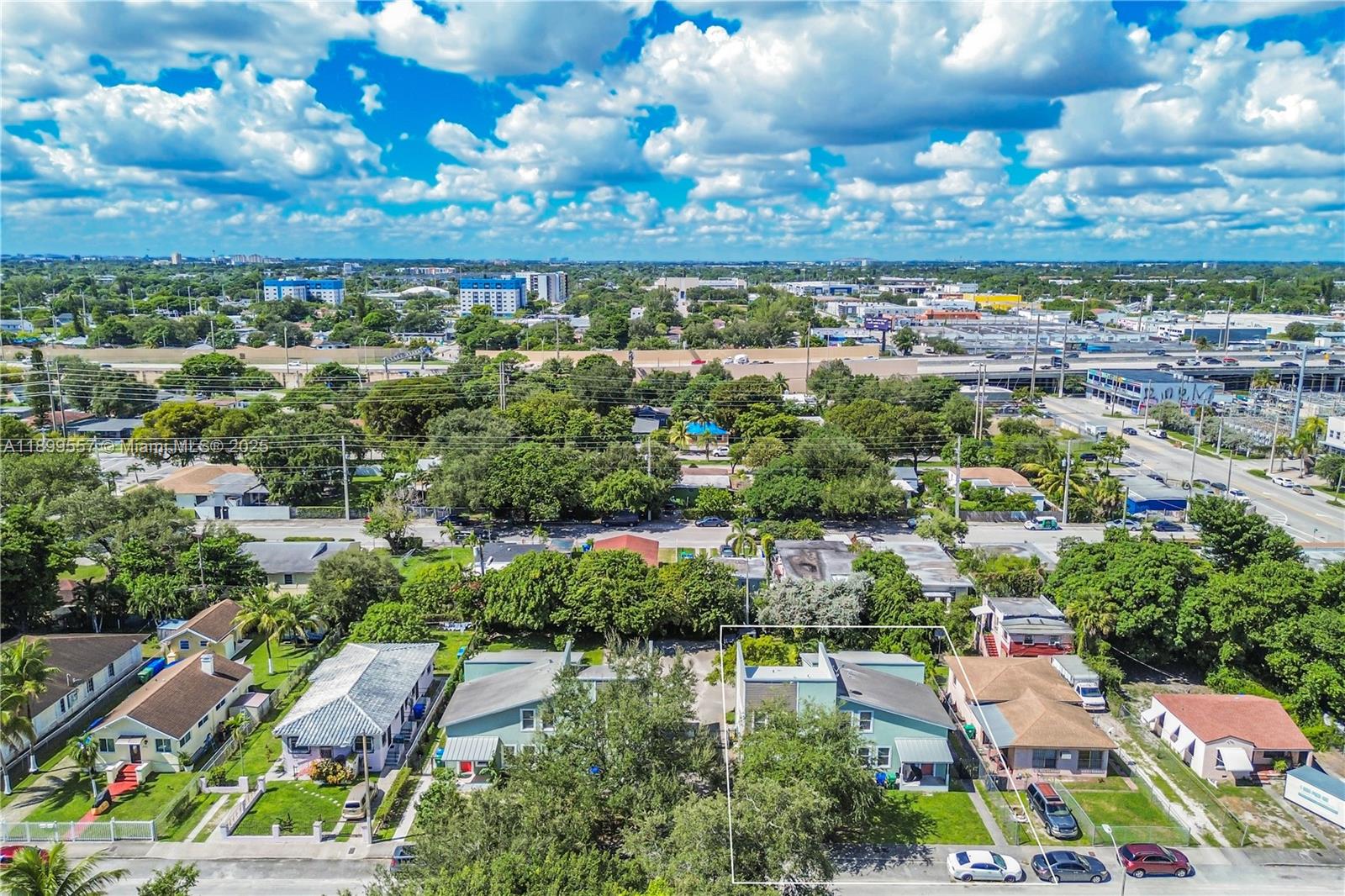 GROVELAND PK - Residential