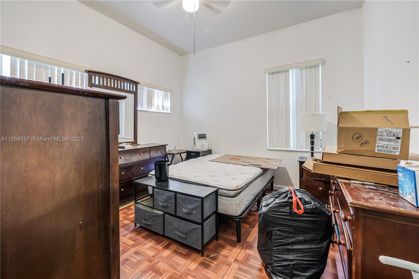 GROVELAND PK - Residential