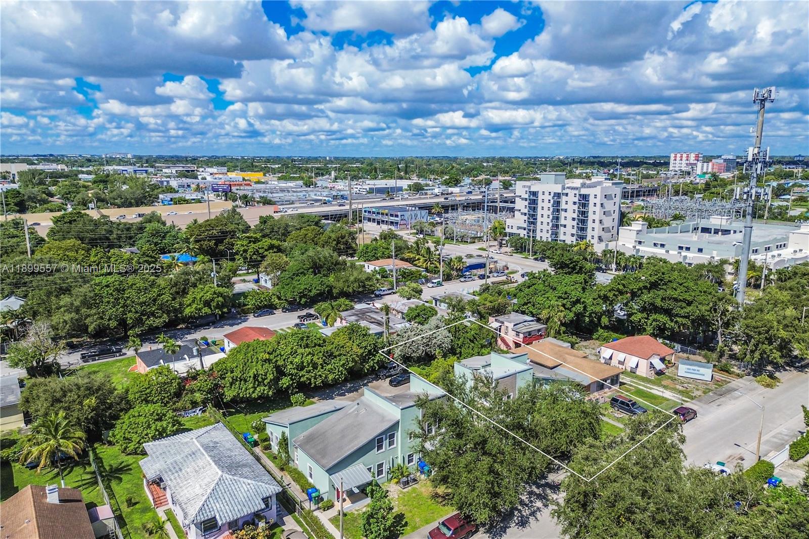 GROVELAND PK - Residential