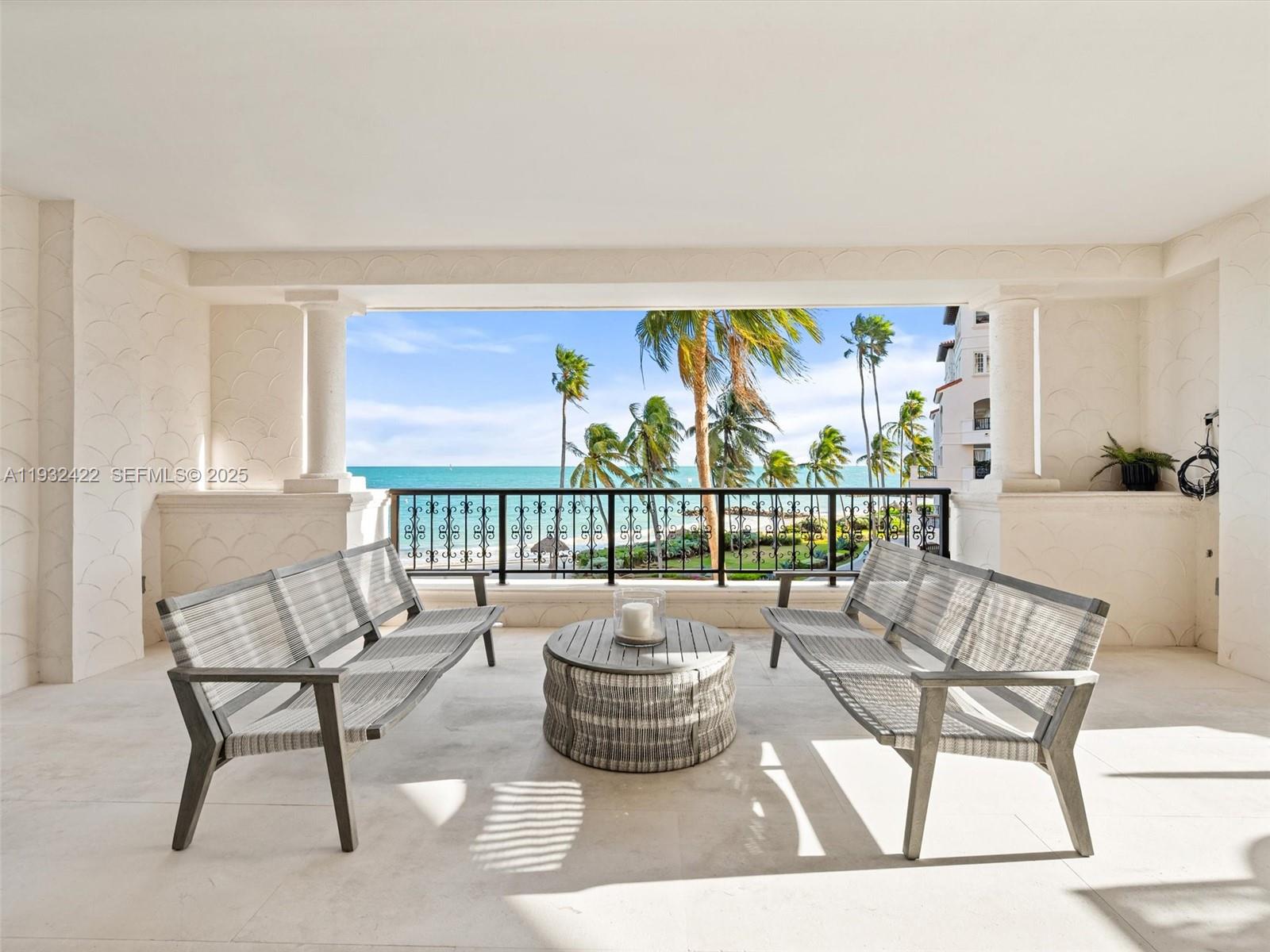 OCEANSIDE @ FISHER ISL CO - Residential