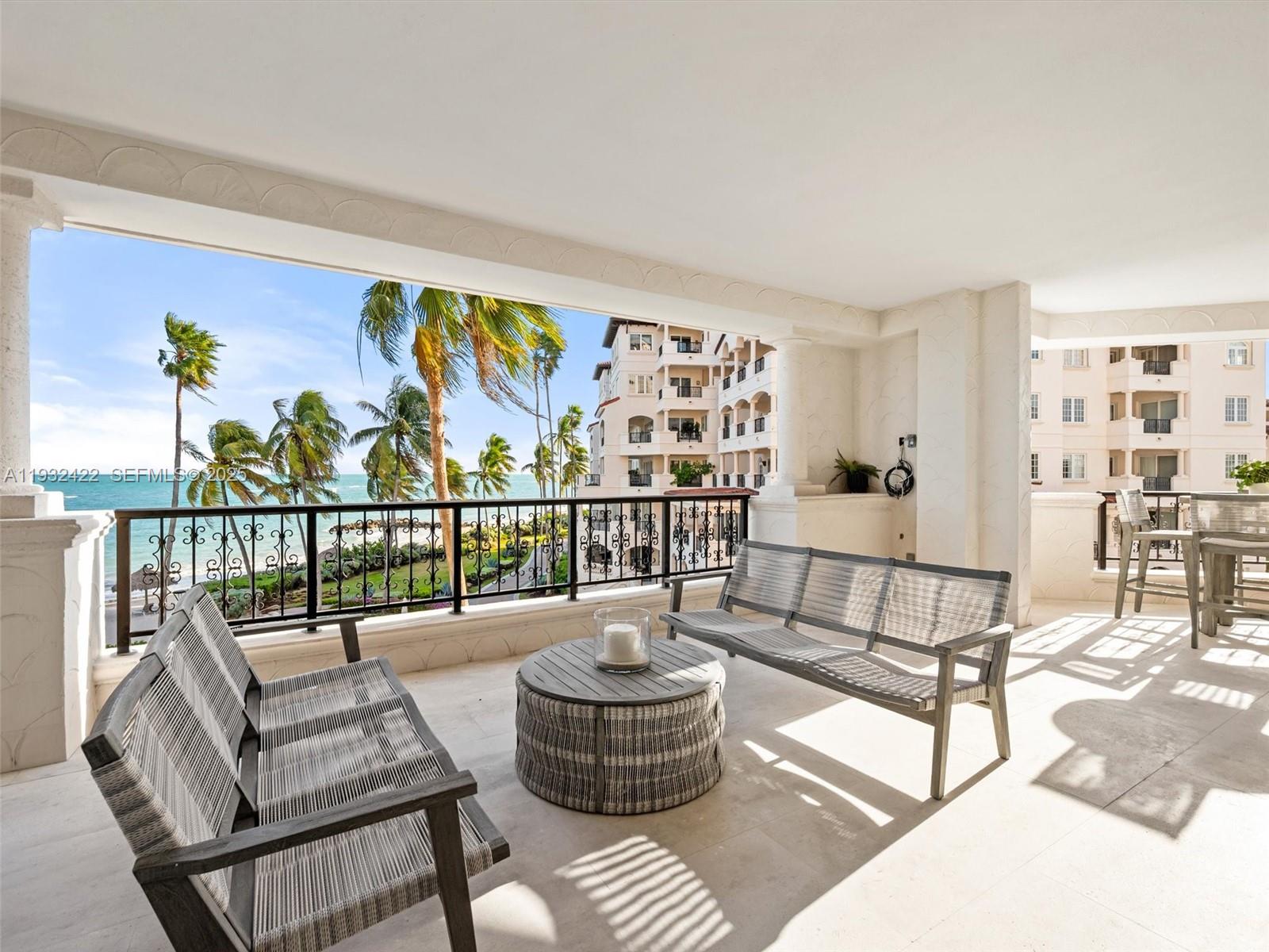 OCEANSIDE @ FISHER ISL CO - Residential