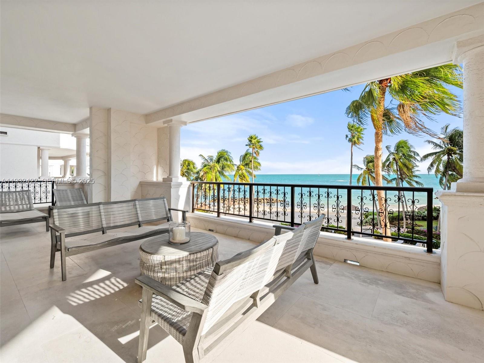 OCEANSIDE @ FISHER ISL CO - Residential
