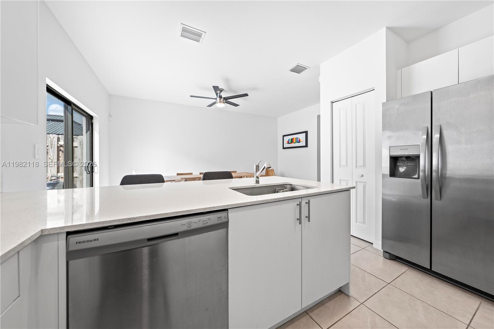 SILVER PALM RESIDENTIAL H - Residential