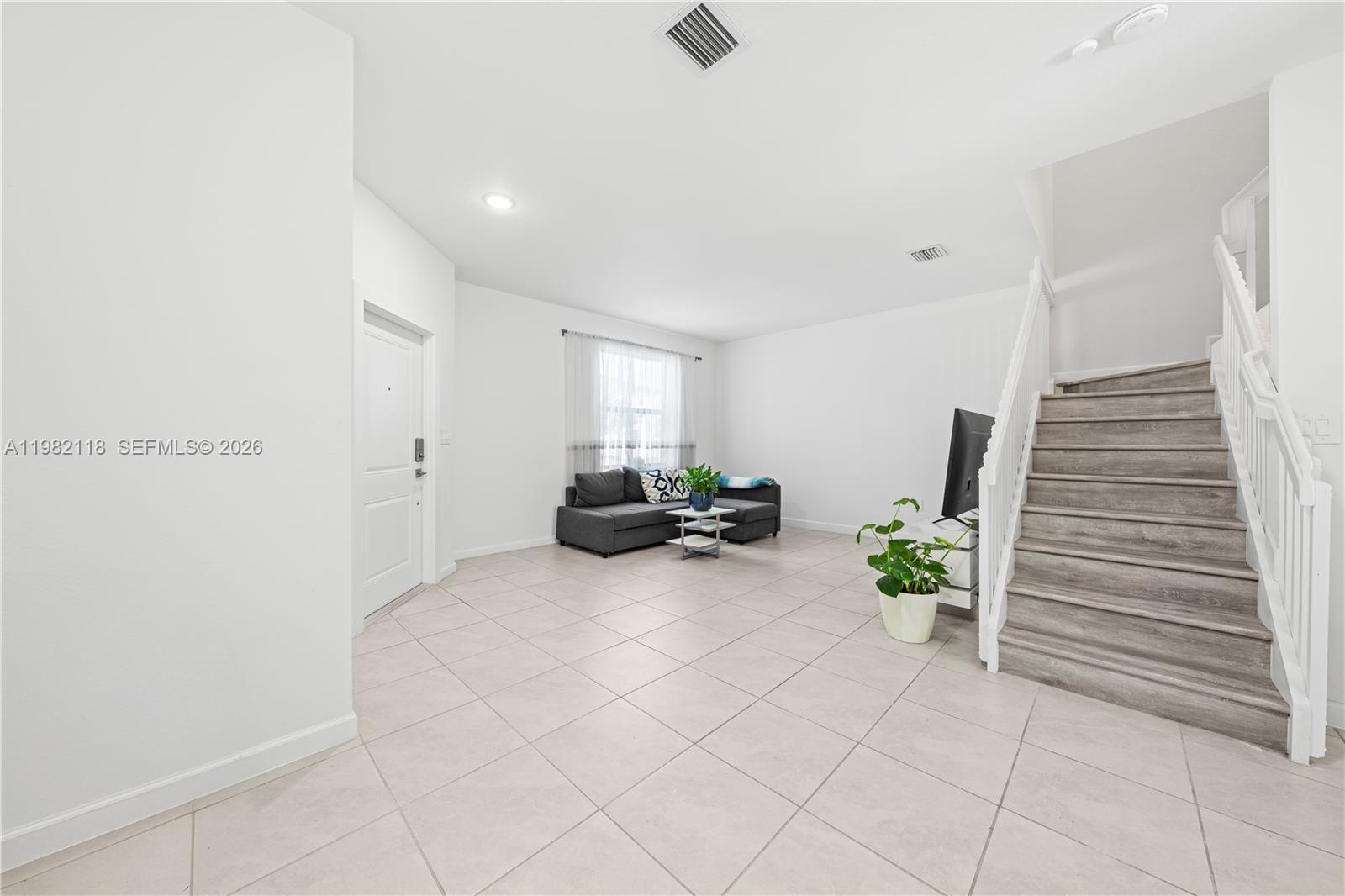 SILVER PALM RESIDENTIAL H - Residential