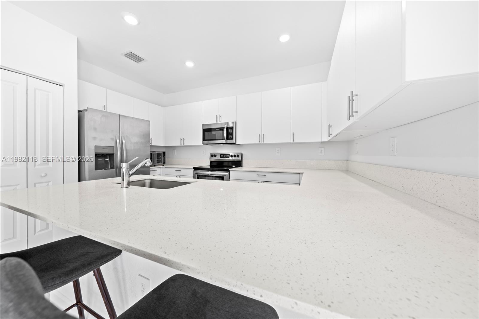 SILVER PALM RESIDENTIAL H - Residential