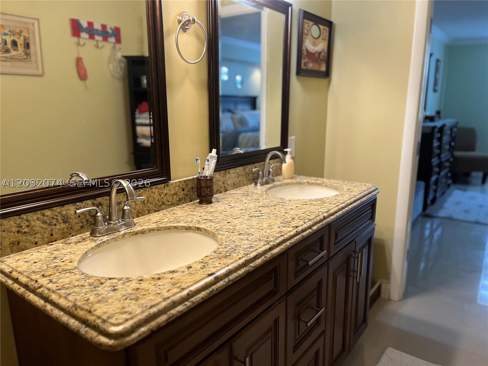 PLAZA TOWERS SOUTH CONDO - Residential Lease