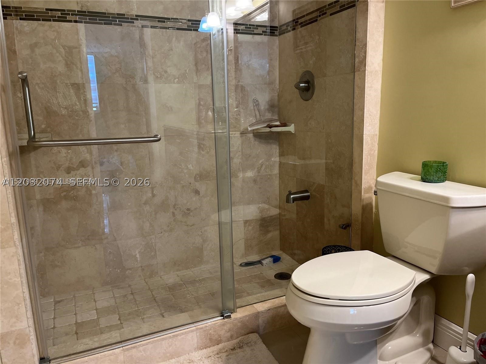 PLAZA TOWERS SOUTH CONDO - Residential Lease