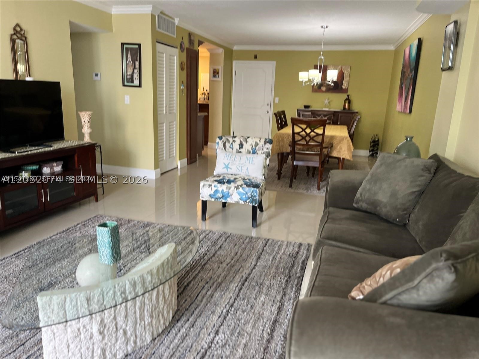 PLAZA TOWERS SOUTH CONDO - Residential Lease