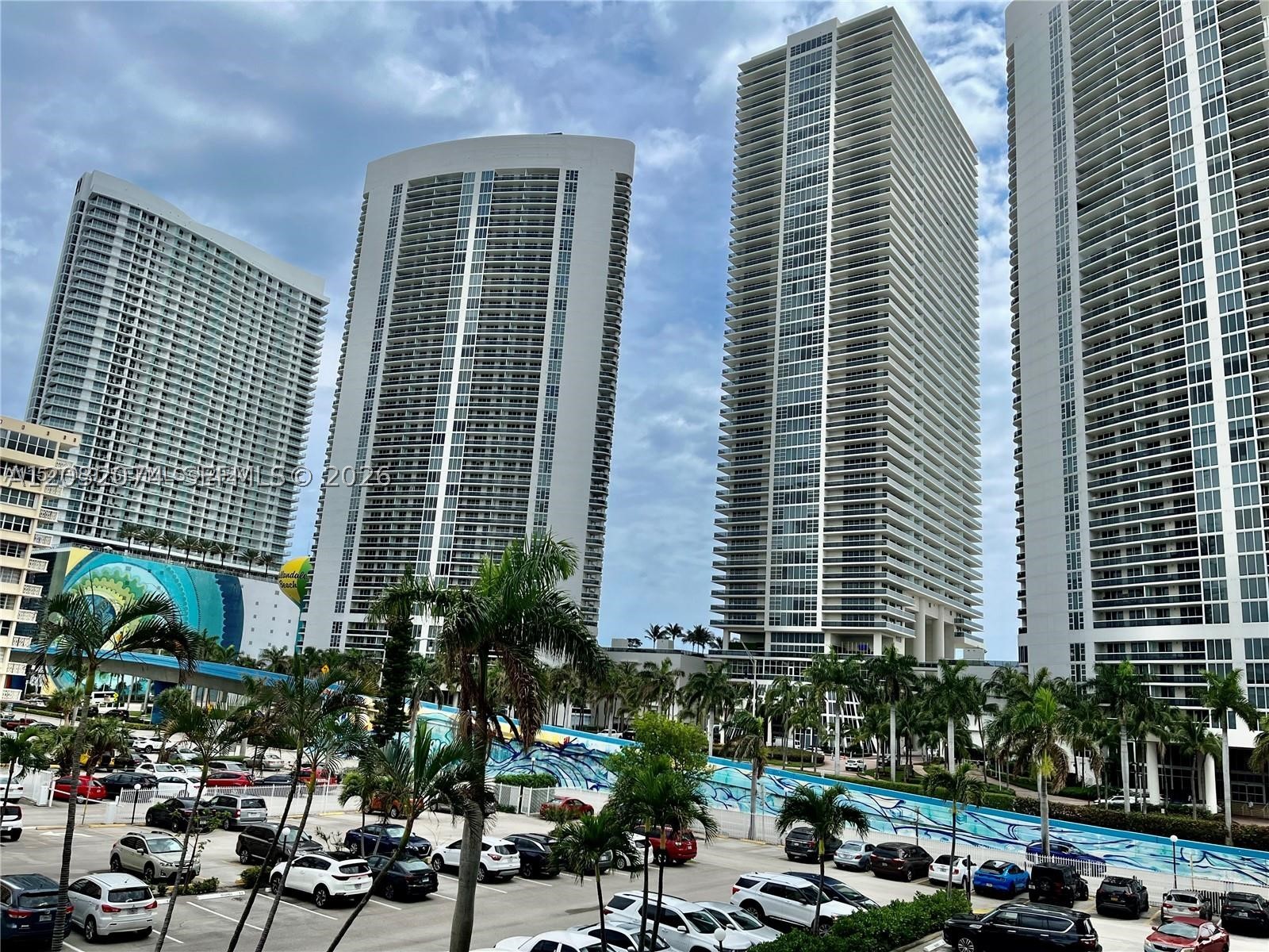 PLAZA TOWERS SOUTH CONDO - Residential Lease