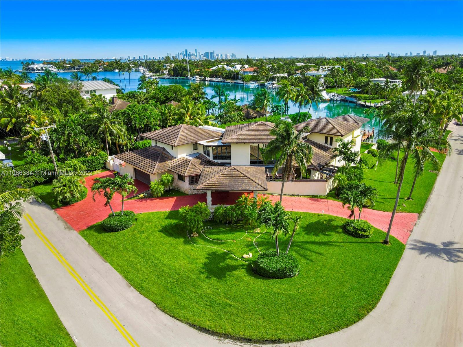 MASHTA ISLAND A REPLAT OF - Residential