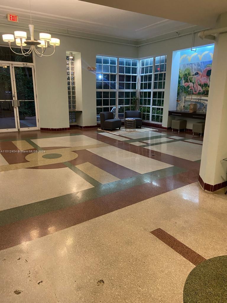 THE FLAMINGO CONDO - Residential Lease