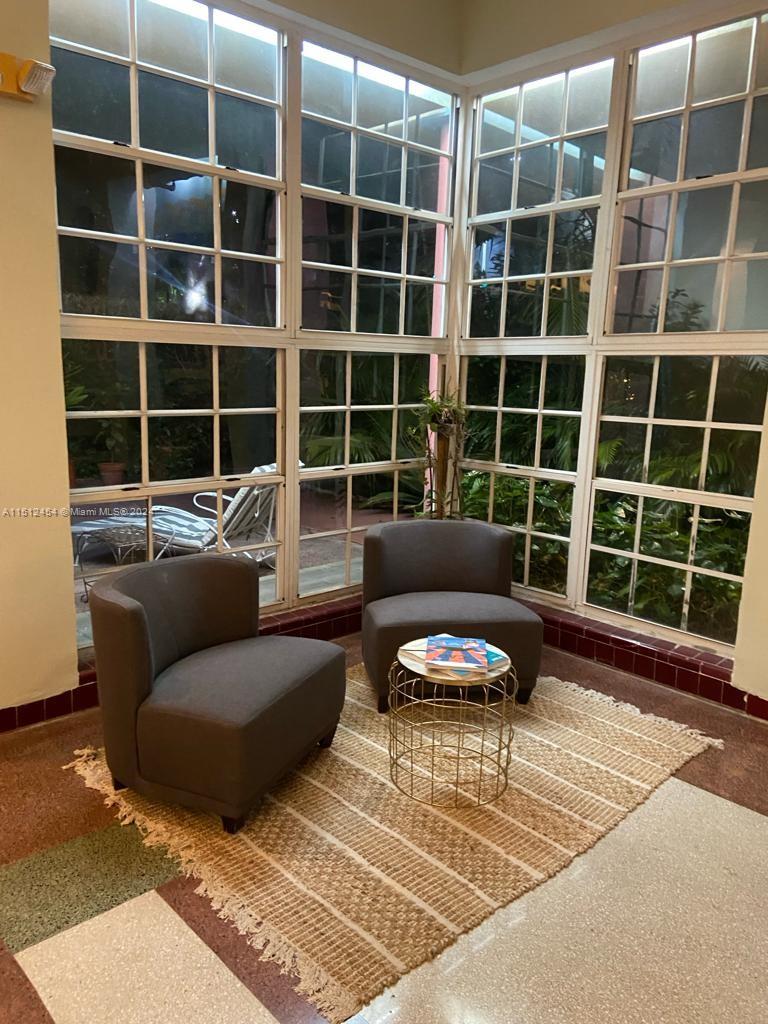 THE FLAMINGO CONDO - Residential Lease