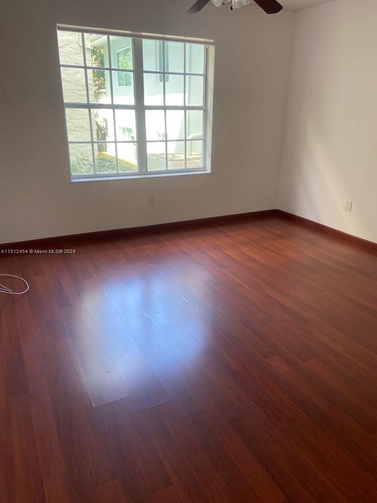THE FLAMINGO CONDO - Residential Lease
