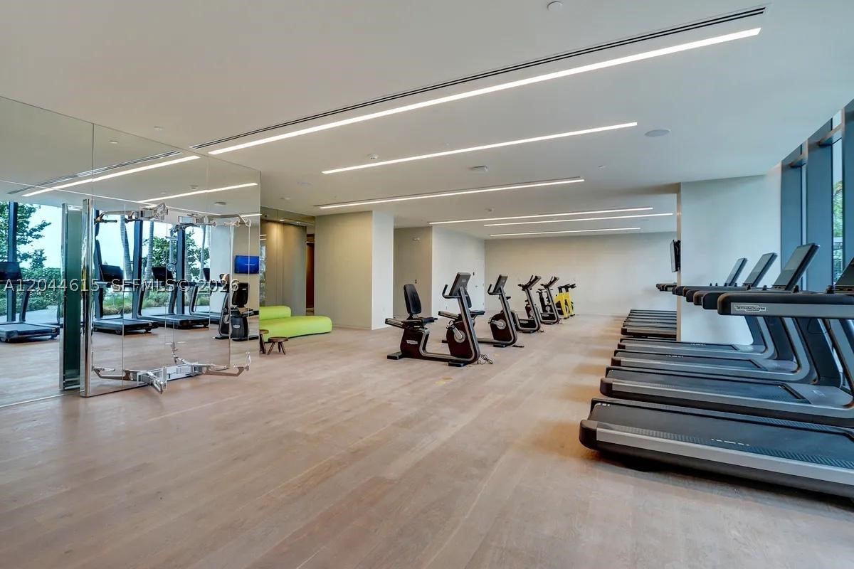 PARAISO BAY CONDO - Residential Lease