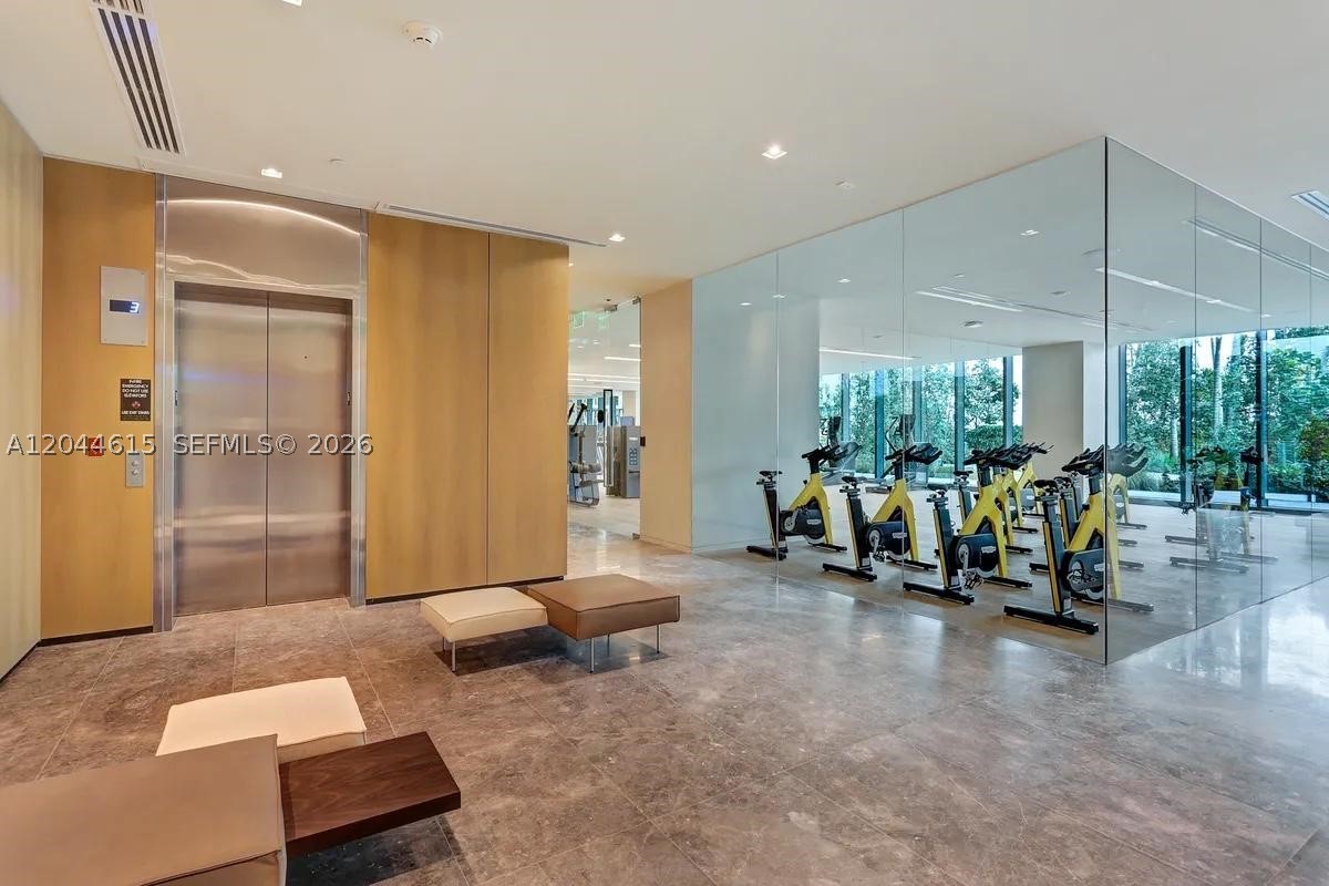 PARAISO BAY CONDO - Residential Lease