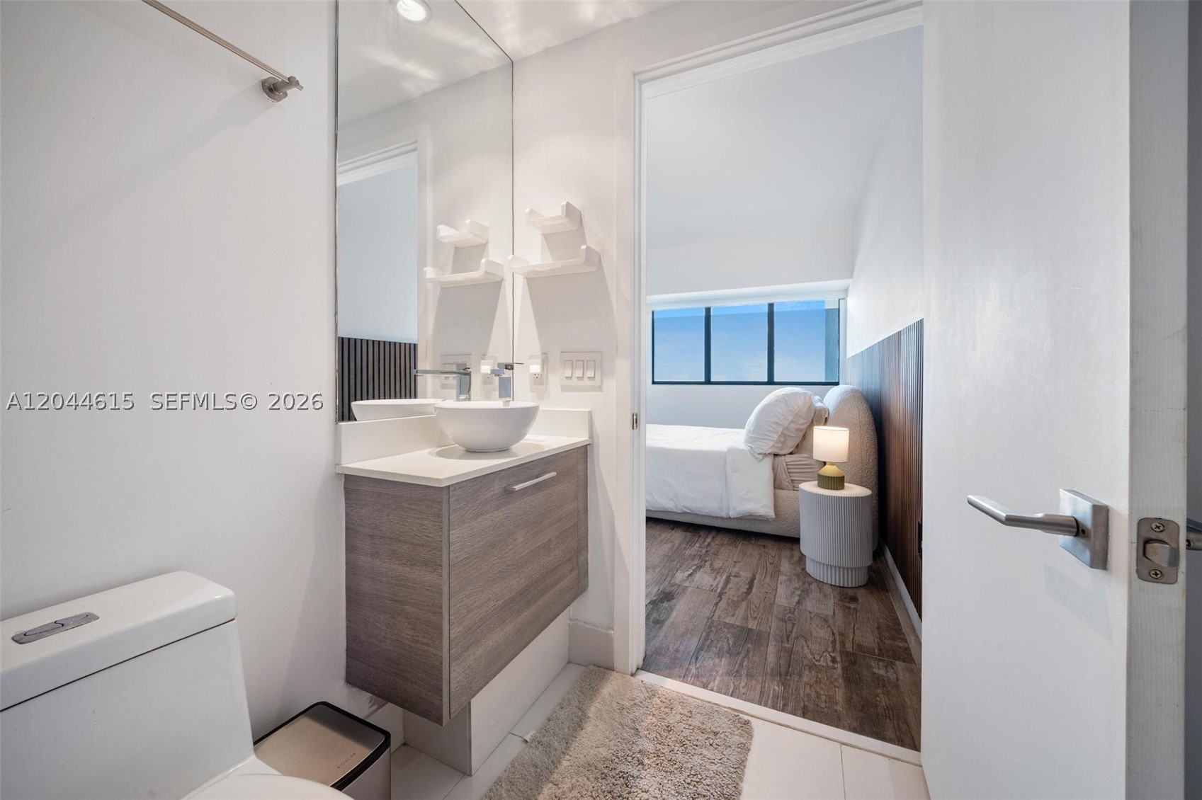 PARAISO BAY CONDO - Residential Lease