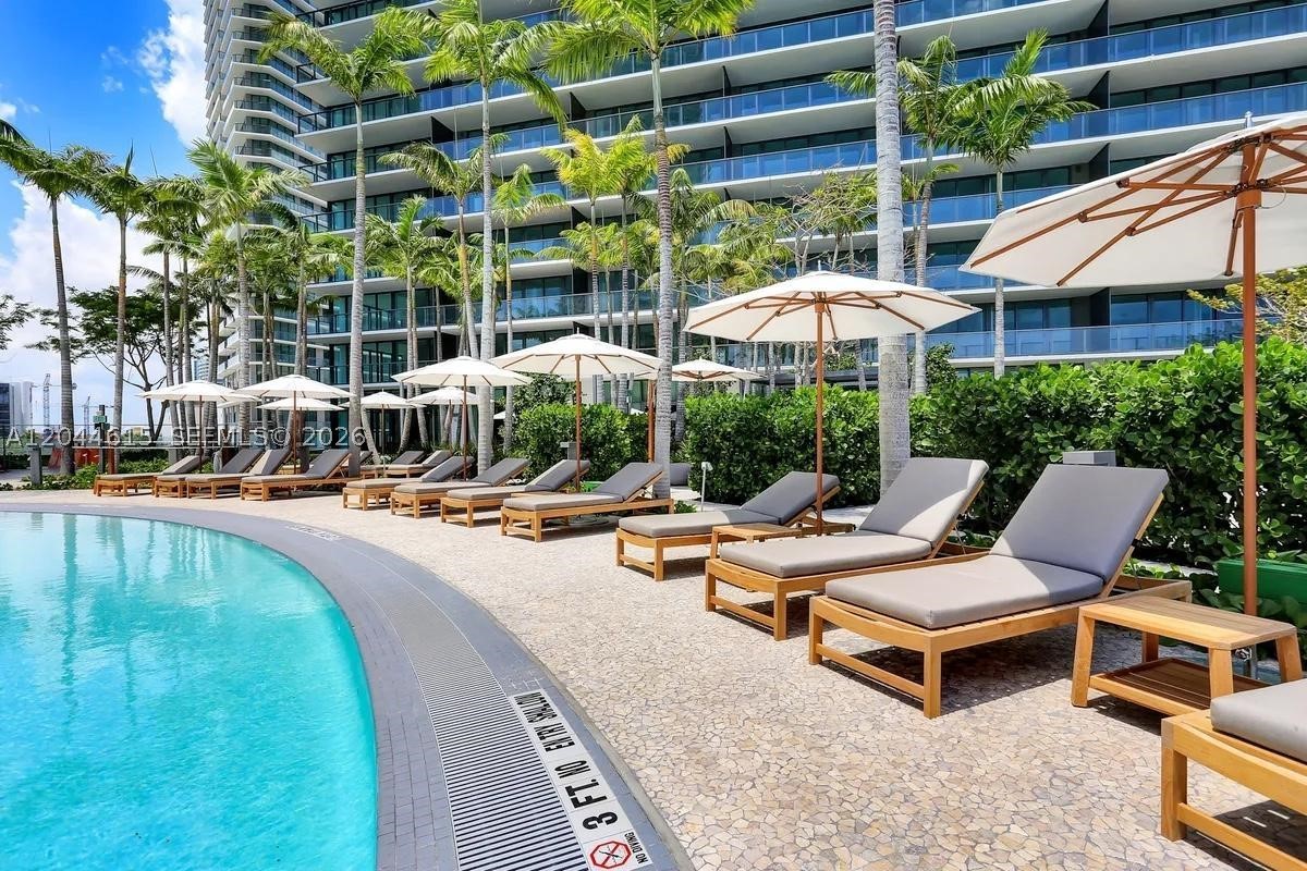 PARAISO BAY CONDO - Residential Lease