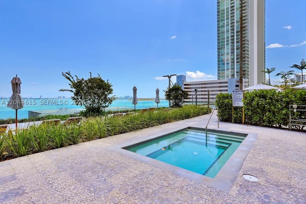 PARAISO BAY CONDO - Residential Lease