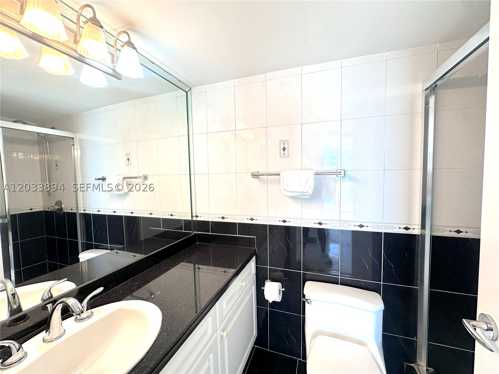 THE GRANDVIEW CONDO - Residential