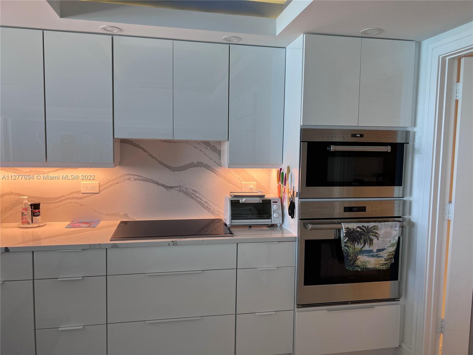 PASSAGES OF JUPITER ISLAN - Residential