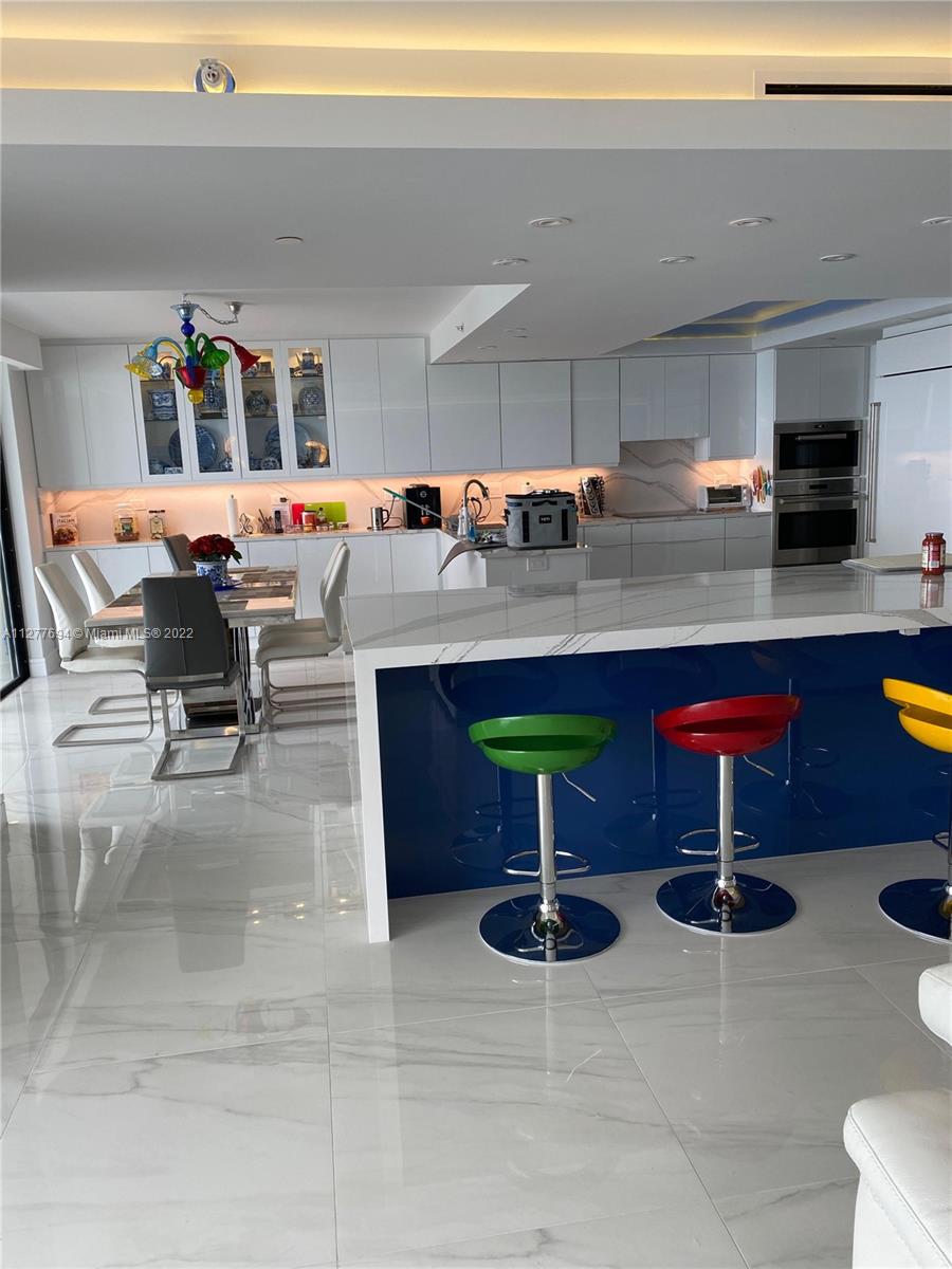 PASSAGES OF JUPITER ISLAN - Residential