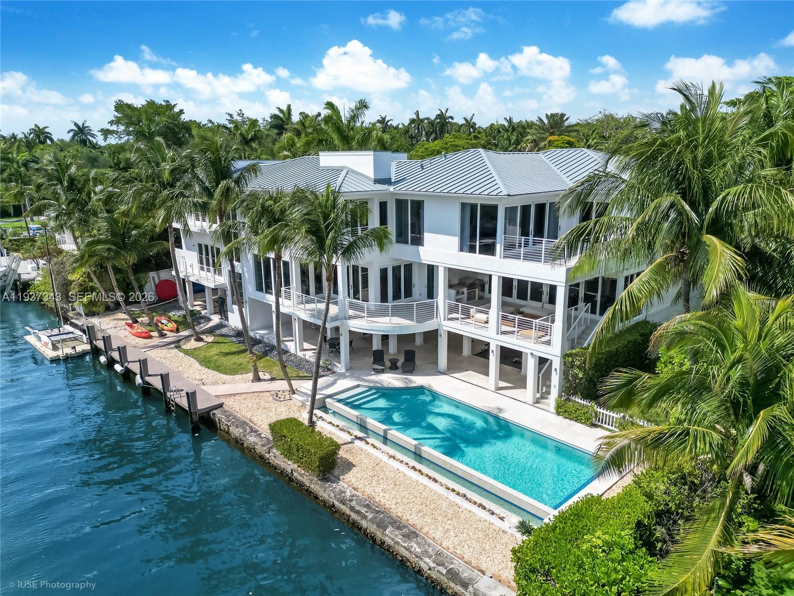 CANAL ESTATES - Residential